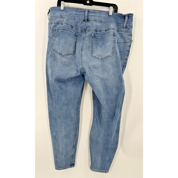 Disney Lady & Tramp Embroidered Straight Leg Jeans Hot Topic Size 22 41" X 28" - Picture 4 of 14